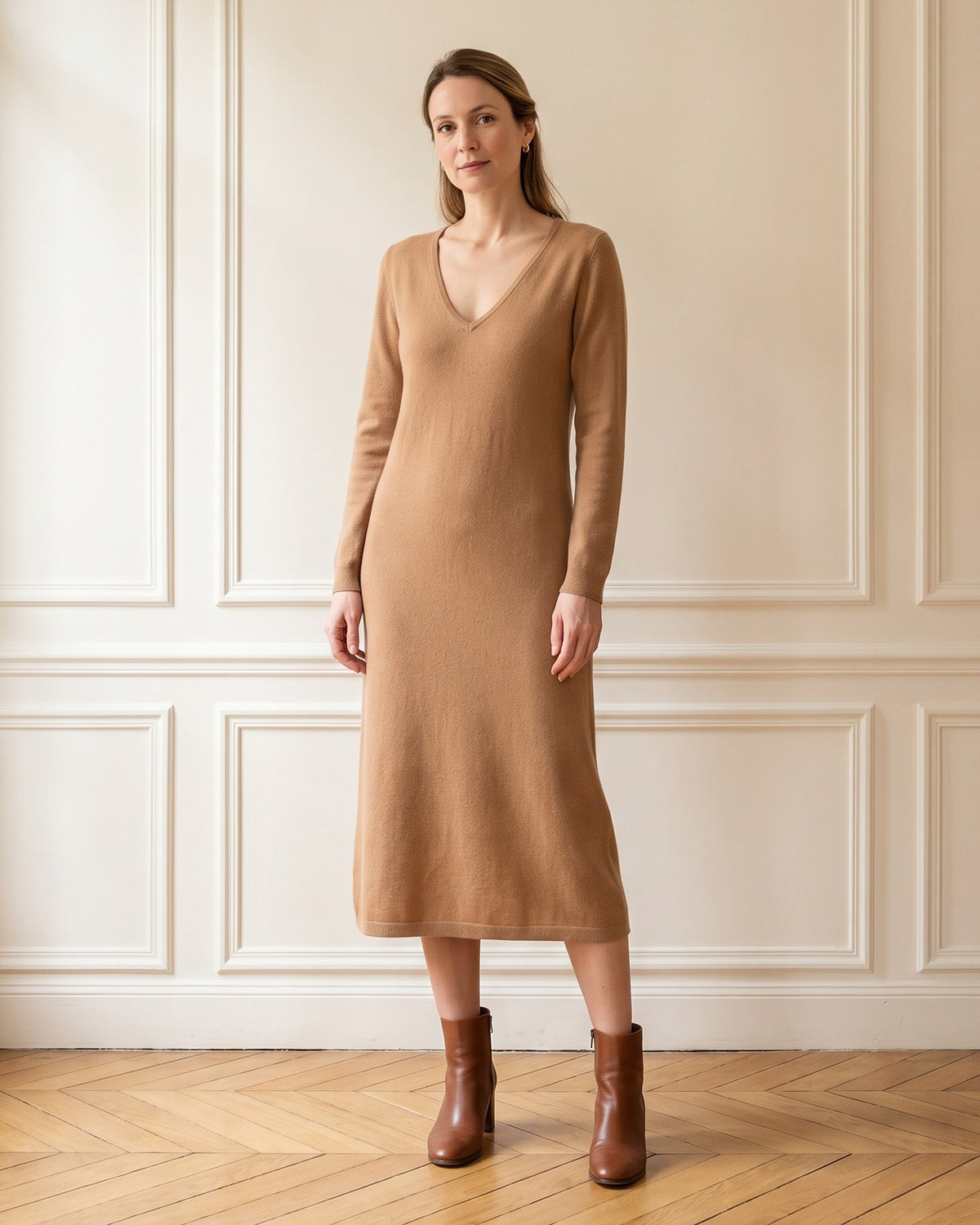 Robes à col en V femme – Novur, automne 2026