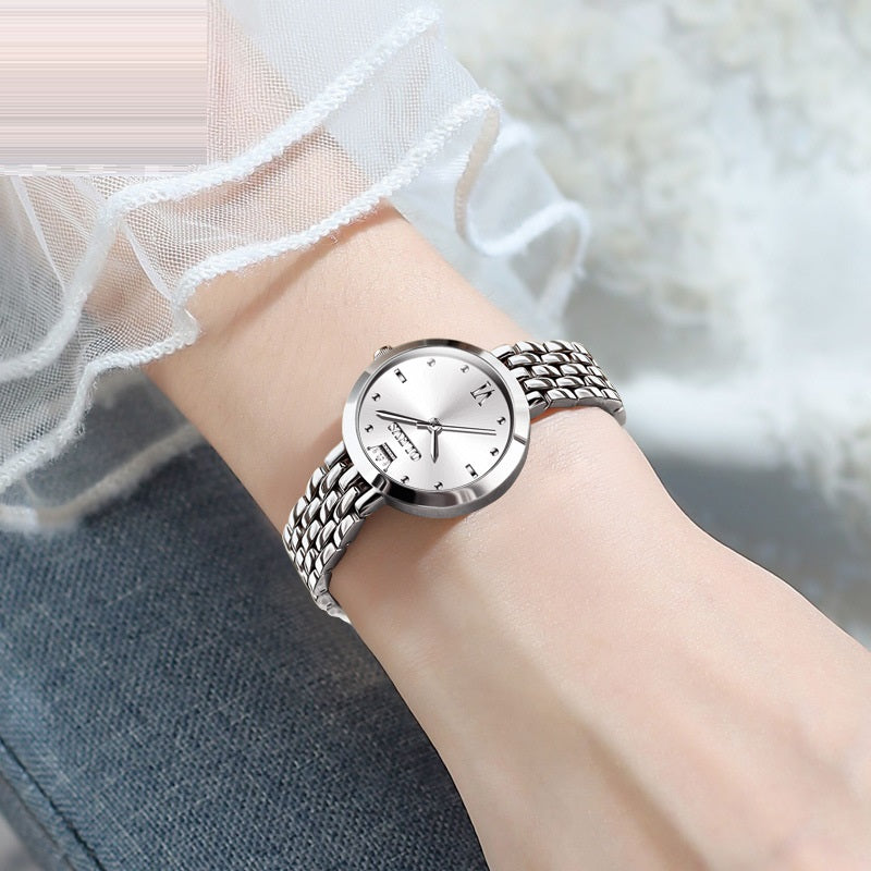Montre pour femmes avec cadran clair et design élégant