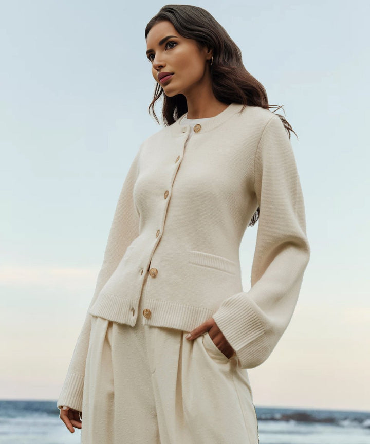 Cardigan à coupe droite avec fermeture à boutons pour femmes - Alvara
