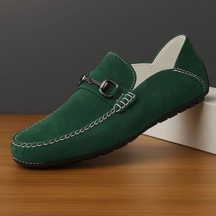 Mocassins à enfiler pour hommes avec détails métalliques sur le devant - Ricci