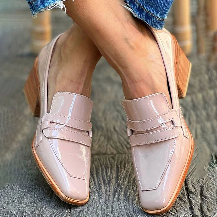 Mocassins en cuir verni pour femme avec talon large et bout carré - Odette