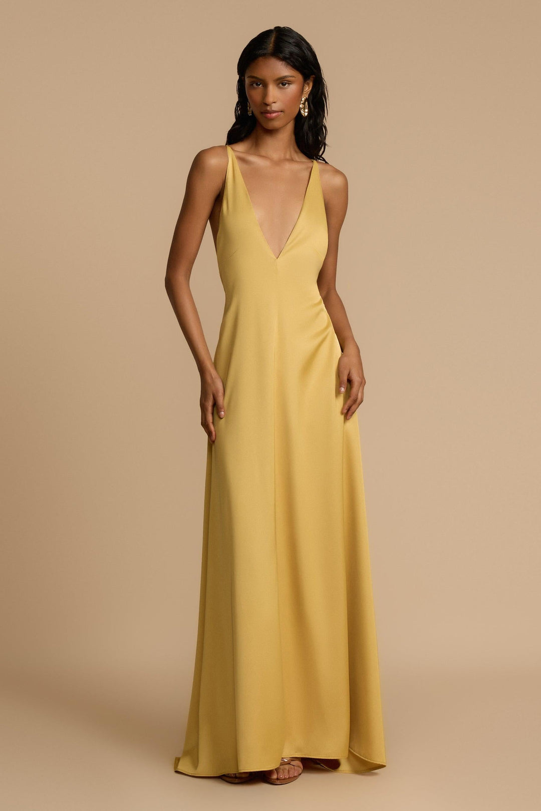 Robe longue à encolure profonde pour femmes - Bennet