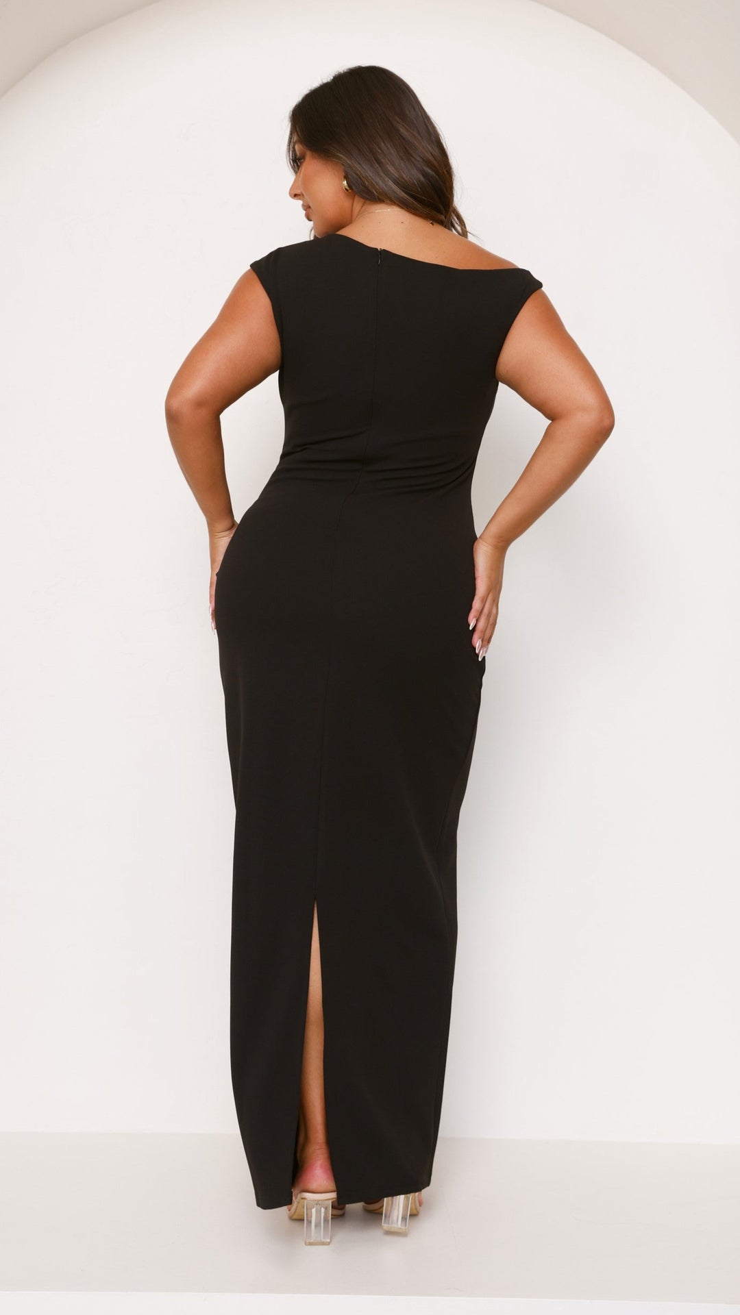 Robe longue élégante et moulante avec décolleté pour femme - Karely