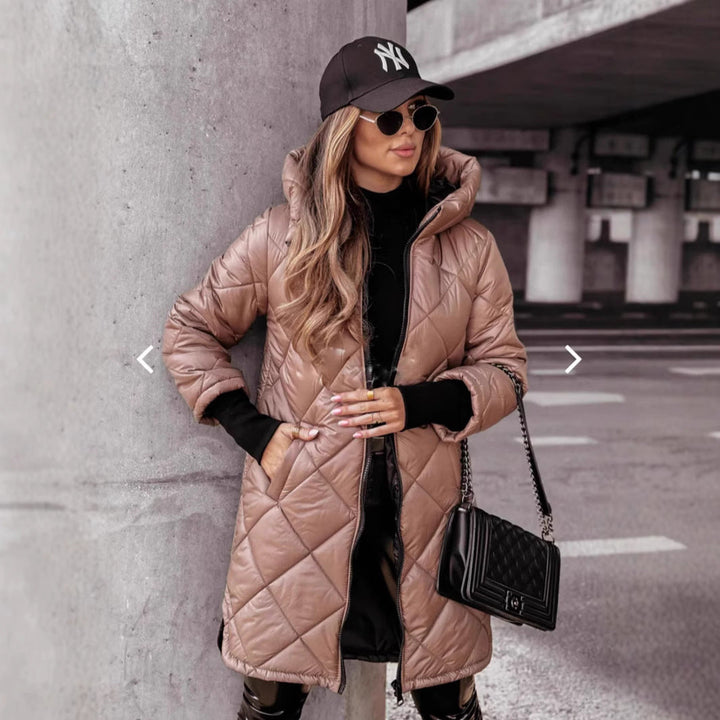 Veste longue matelassée au design urbain - Levia