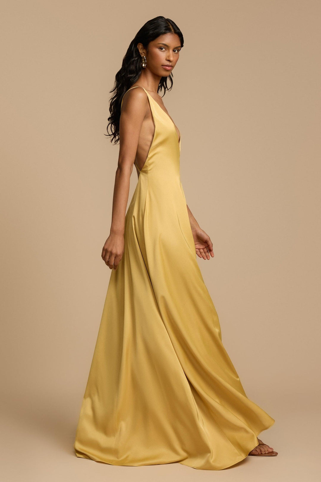 Robe longue à encolure profonde pour femmes - Bennet