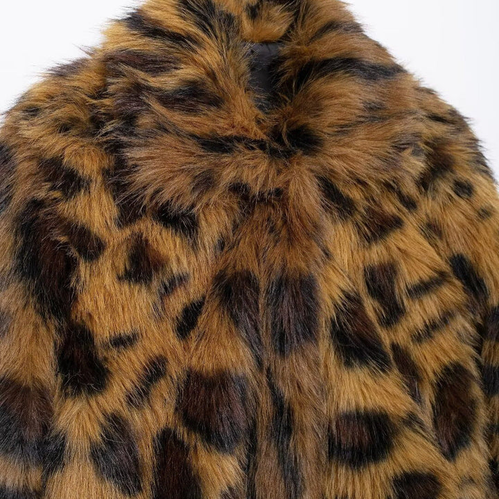 Manteau effet peluche à motif imprimé pour femme - Avenia