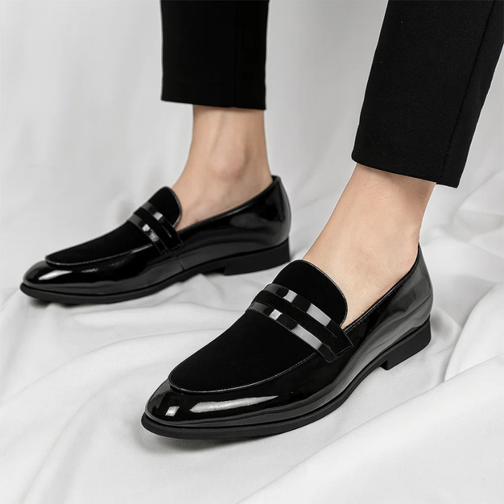 Mocassins habillés pour hommes, finition élégante sans lacets - Tavren