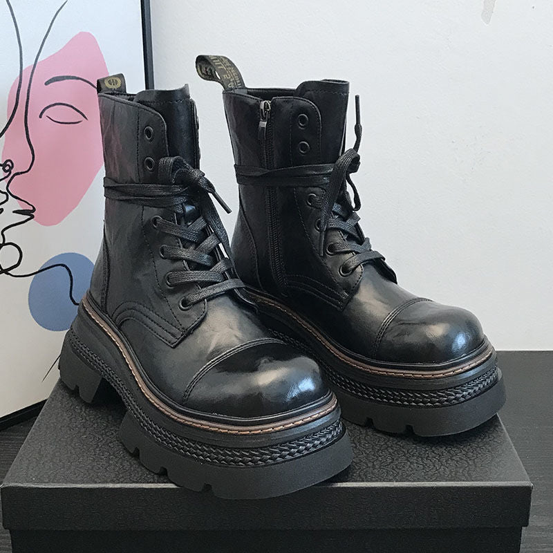 Bottes courtes pour femmes avec semelle robuste et fermeture éclair latérale - Elviora
