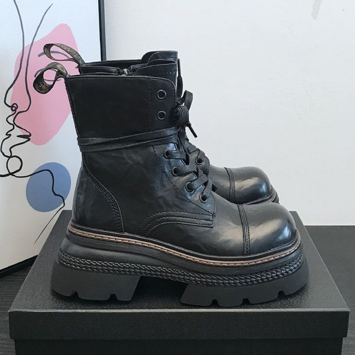 Bottes courtes pour femmes avec semelle robuste et fermeture éclair latérale - Elviora