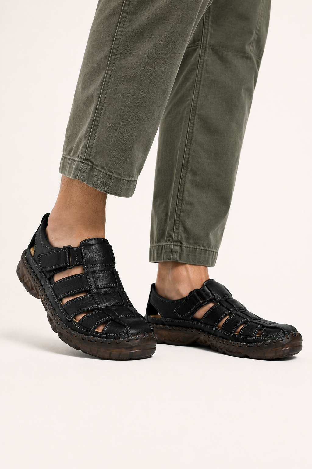 Sandales fermées pour homme avec velcro et semelle épaisse - Oskar