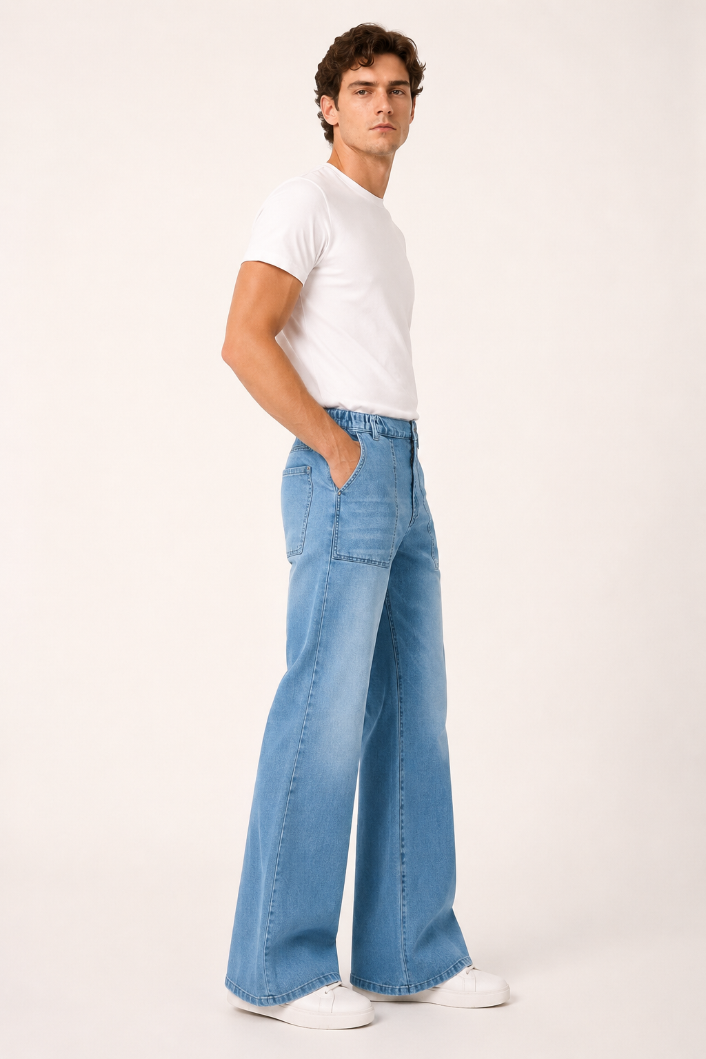 Jean évasé pour homme à coupe large, en denim délavé clair - Konrad