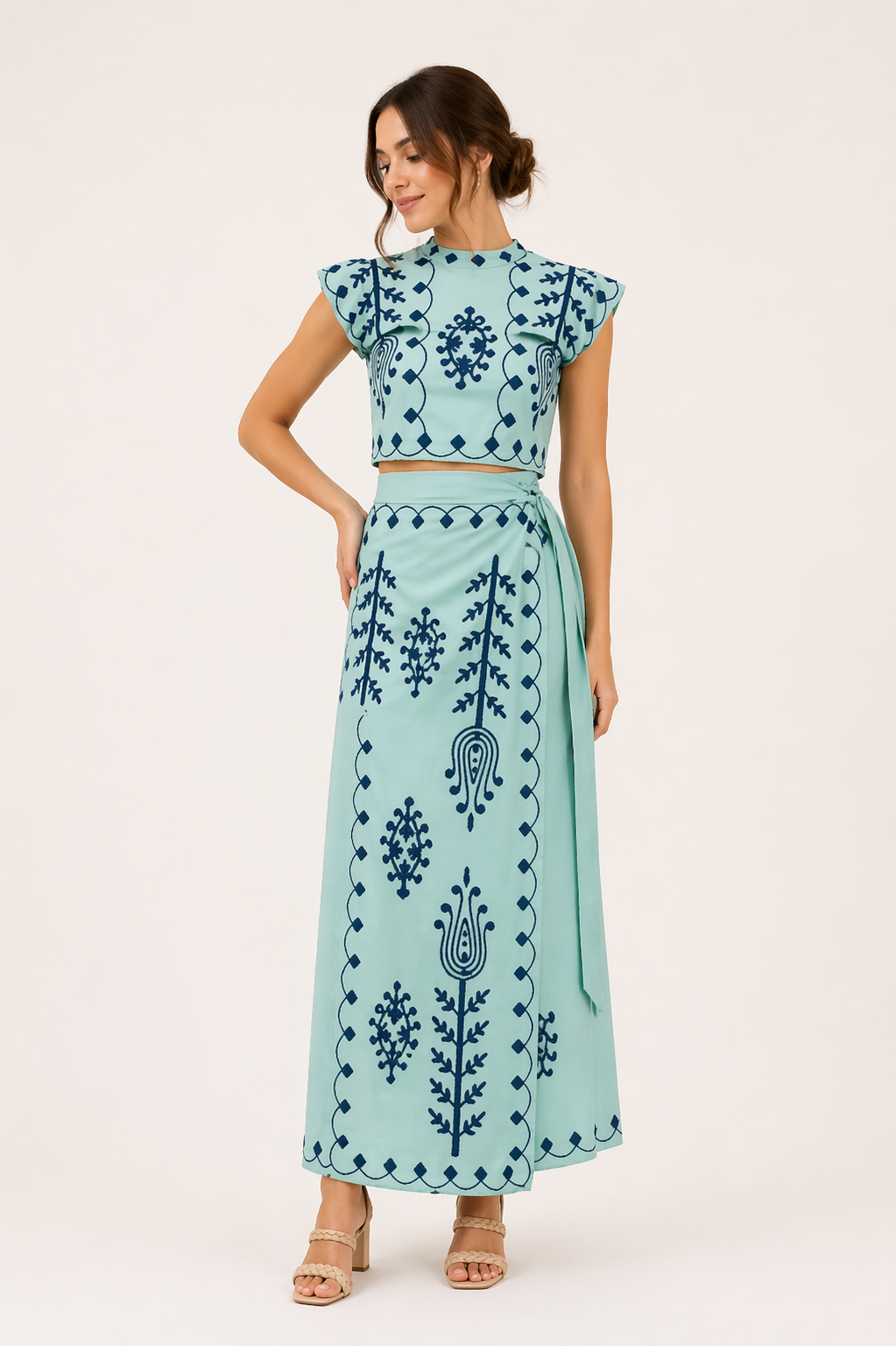Ensemble jupe midi et top court brodés pour femme - Rita