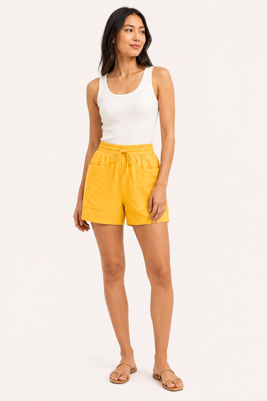 Short femme à taille élastiquée et poches avant - Lanni
