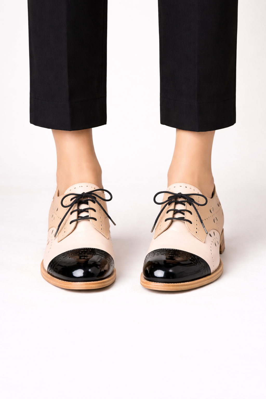 Chaussures oxford à lacets pour femmes au design élégant - Désirée
