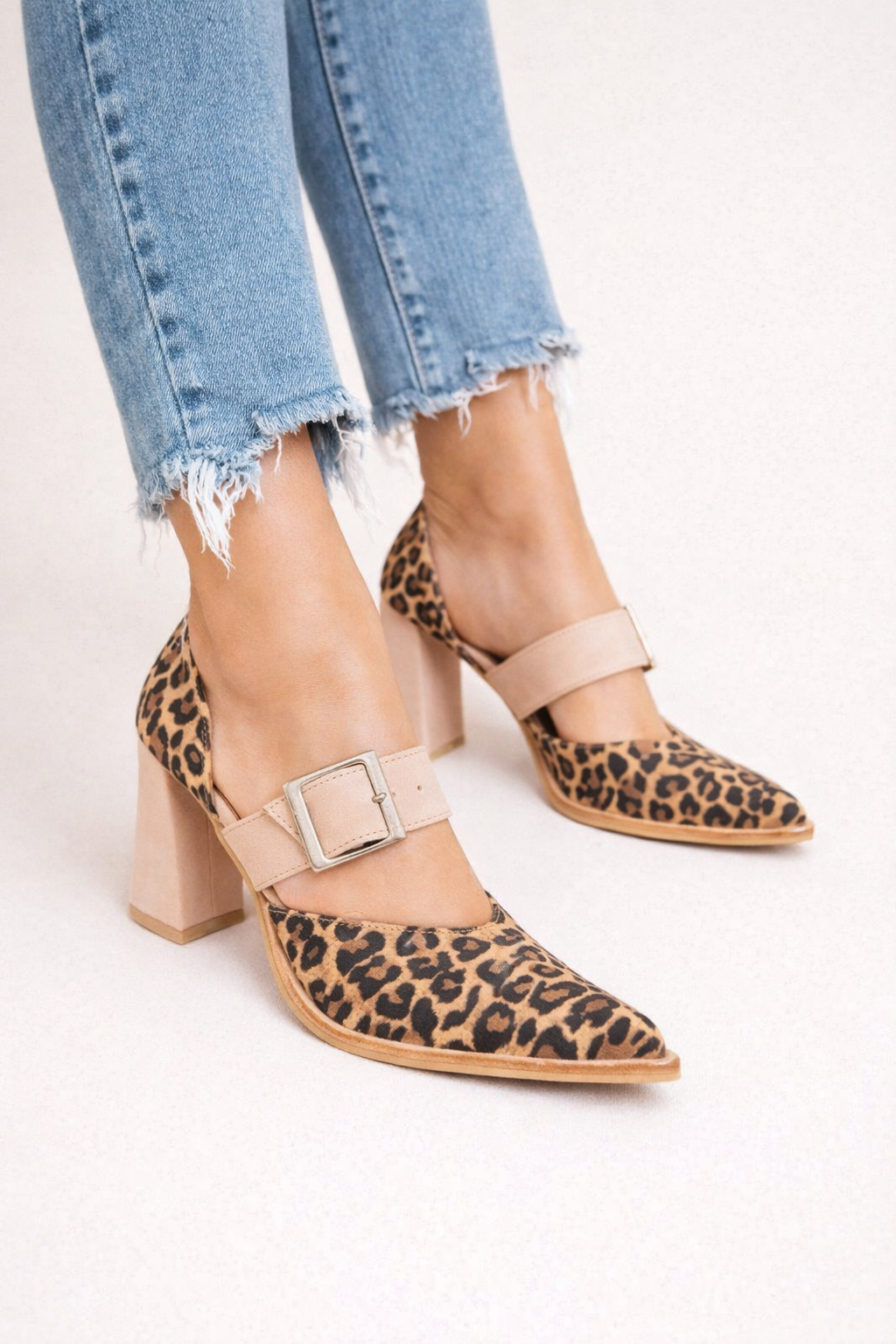 Chaussures à talon bloc pour femmes avec boucle en imprimé léopard - Virela