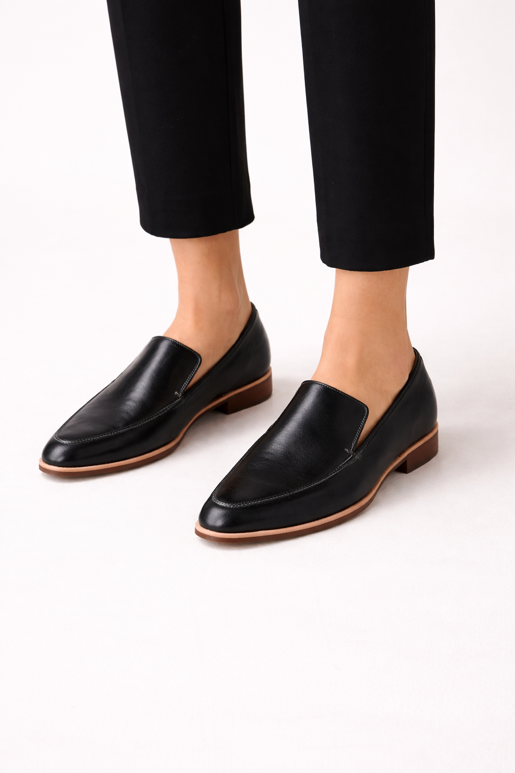 Mocassins plats pour femmes en cuir avec couture - Vireka