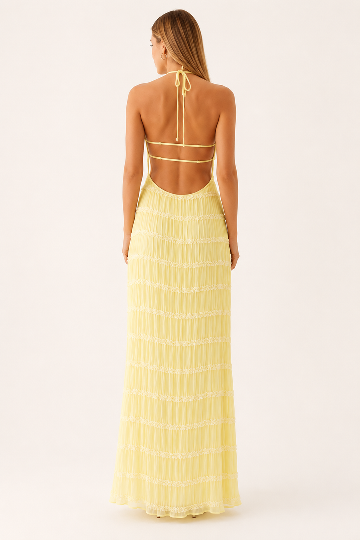 Robe longue d'été plissée avec un élégant col licou - Tilda