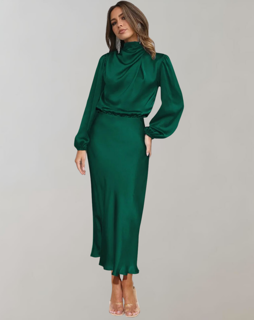 Robe féminine en satin à manches longues et col montant - Eleonora