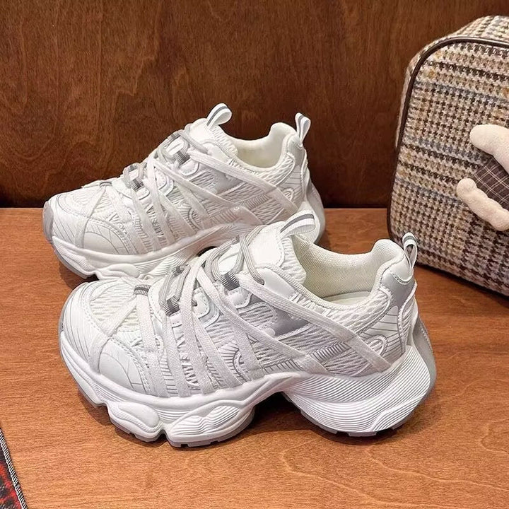 Chaussures de sport pour femmes au design moderne et à la semelle souple - Emilia
