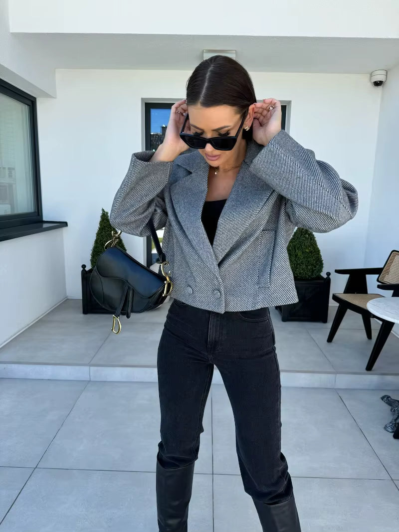 Blazer décontracté pour femmes avec coupe courte - Dalia