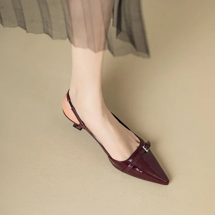Chaussures pour femmes à bout ouvert, à bride sur le cou-de-pied, à petit talon, élégantes - Chloé