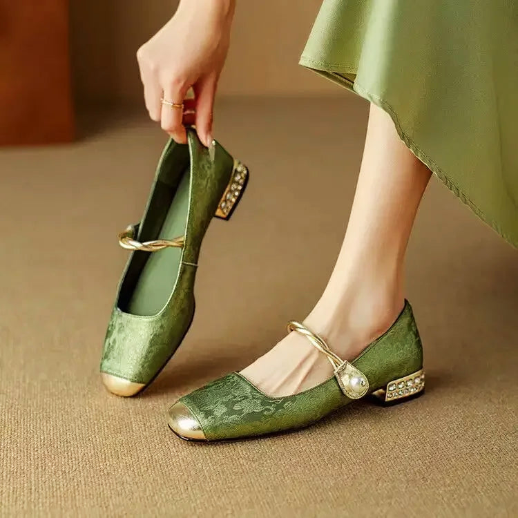 Ballerines pour femmes avec bout métallique et talon bloc avec cristaux - Valeria
