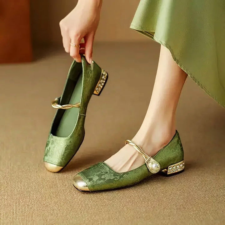 Ballerines pour femmes avec bout métallique et talon bloc avec cristaux - Valeria
