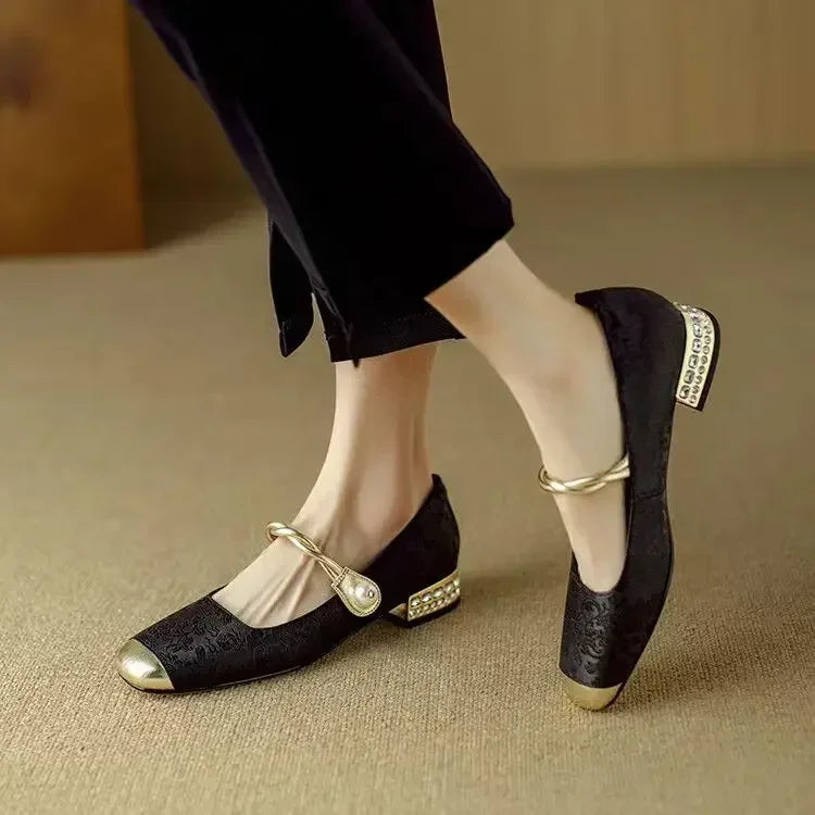 Ballerines pour femmes avec bout métallique et talon bloc avec cristaux - Valeria