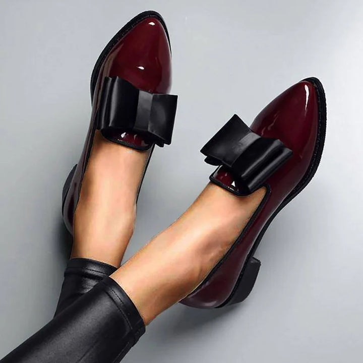 Viktoria - Loafers à la mode avec un talon épais