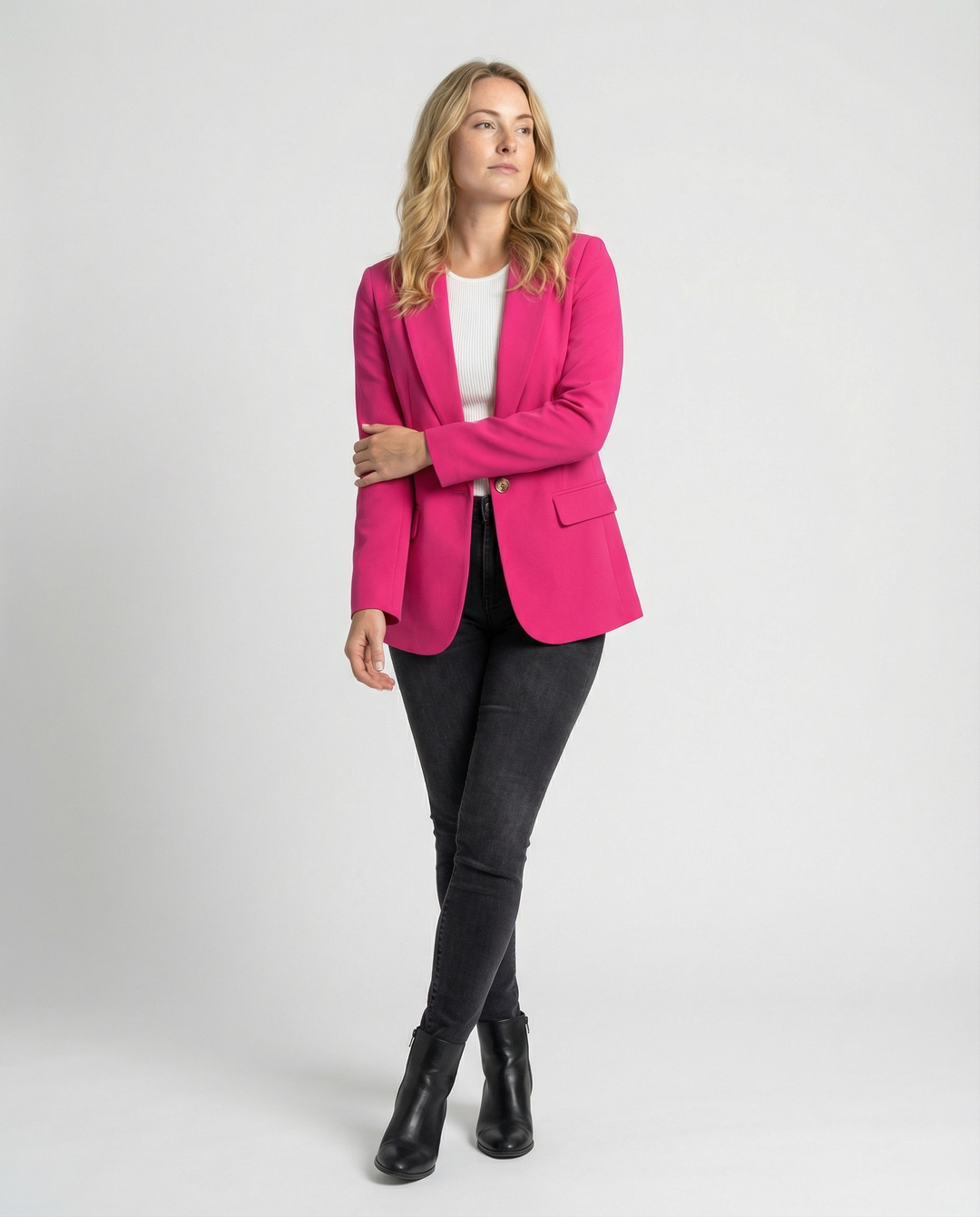 Blazer classique à revers ajusté et à boutons pour femmes - Irmina