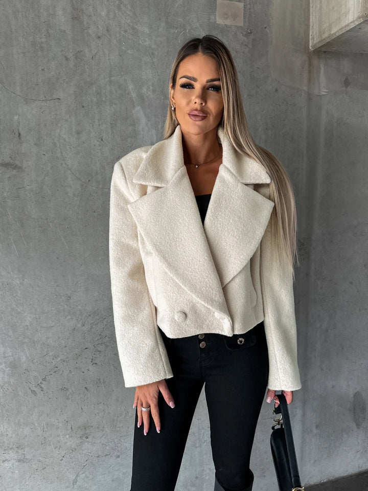 Manteau court pour femme à revers et coupe oversize - Annika