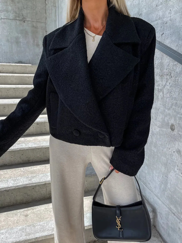Manteau court pour femme à revers et coupe oversize - Annika
