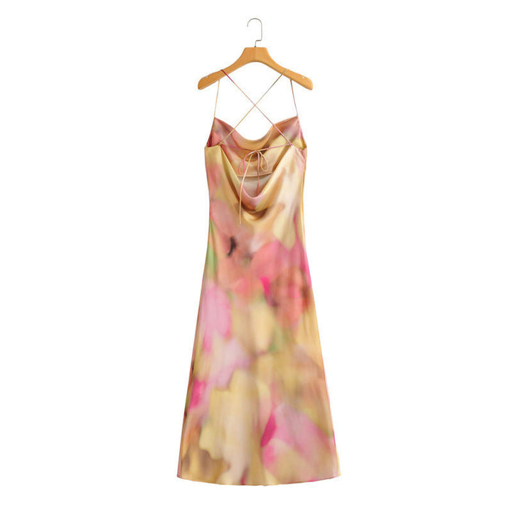 Robe longue à fines bretelles et décolleté - Elinor