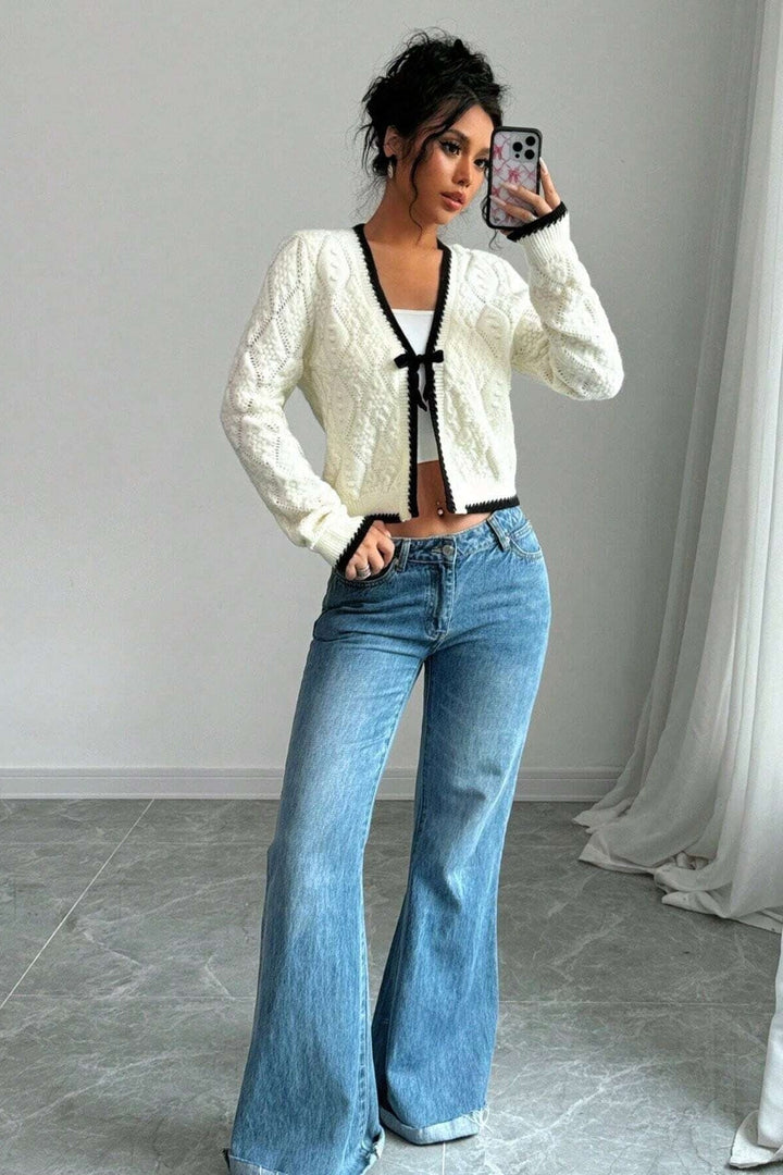 Cardigan court ajouré avec nœud et bordures contrastées - Mila