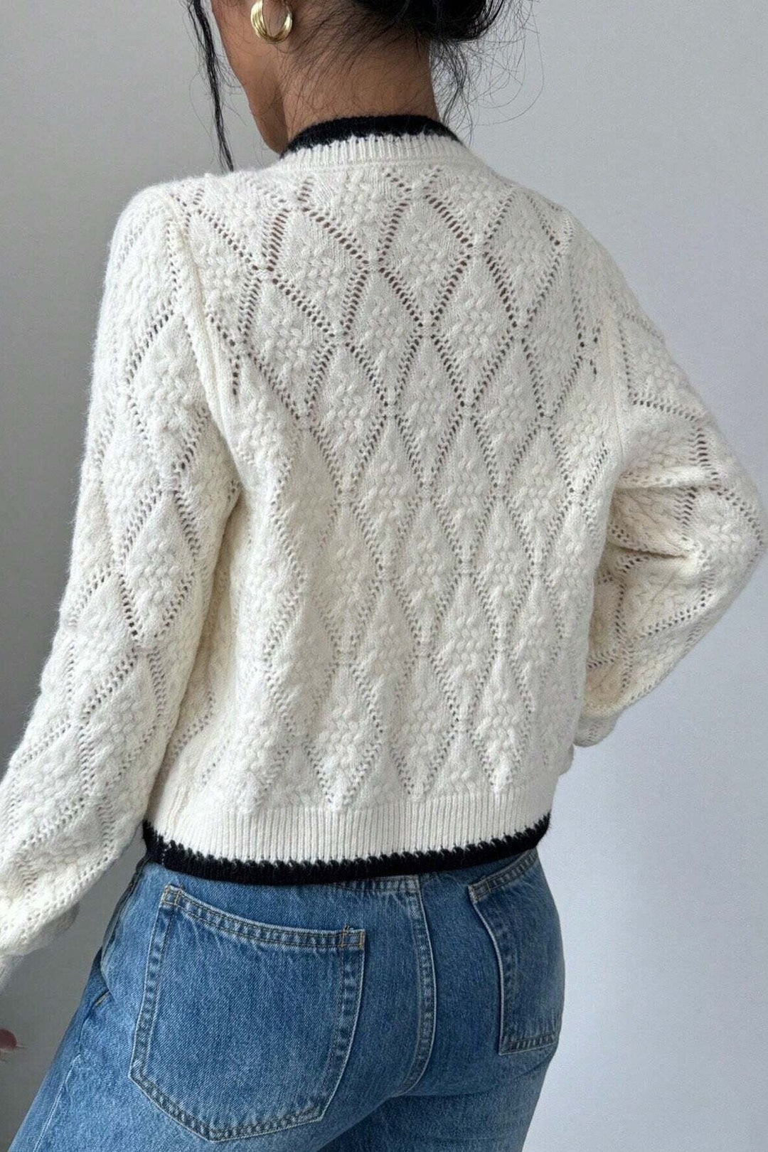 Cardigan court ajouré avec nœud et bordures contrastées - Mila