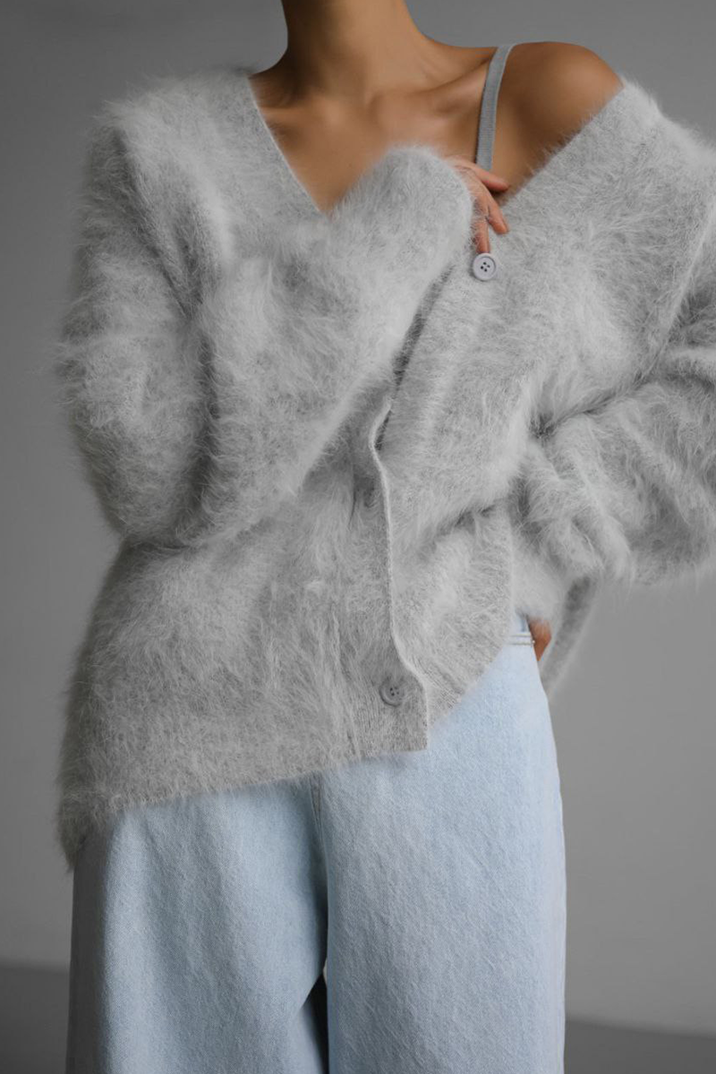 Cardigan en maille effet fourrure, col en V et boutons - Annelie