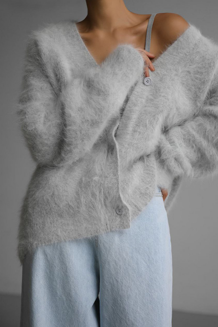 Cardigan en maille effet fourrure, col en V et boutons - Annelie