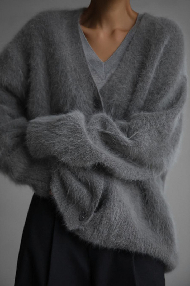 Cardigan en maille effet fourrure, col en V et boutons - Annelie