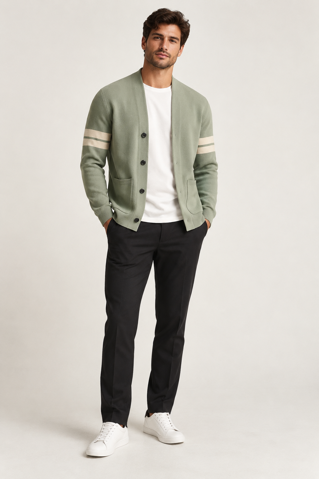 Cardigan homme à col en V, rayures sur les manches et boutons - Lennart
