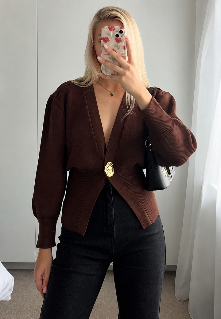 Cardigan femme en maille, encolure en V, bouton décoratif, taille cintrée - Vera