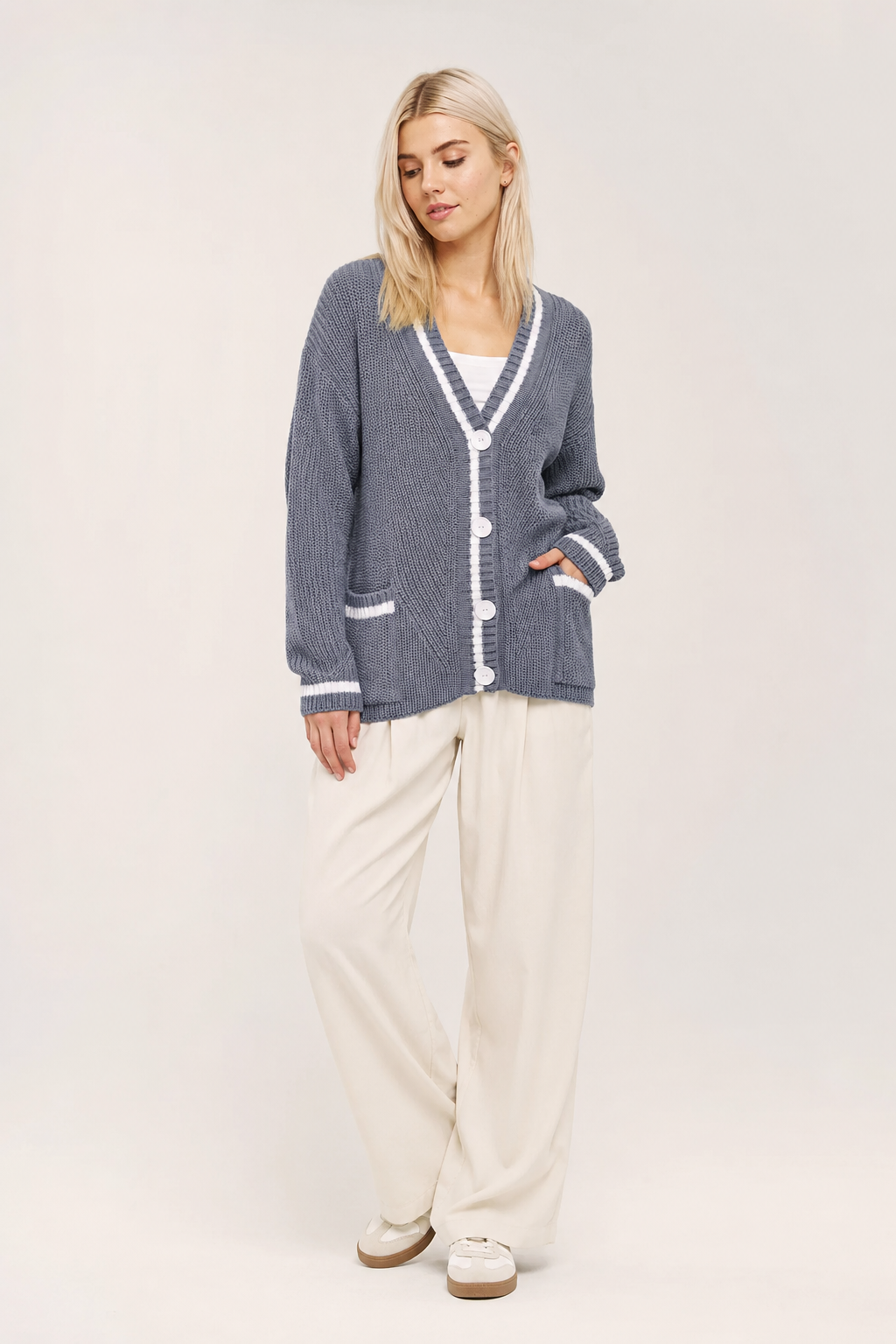 Cardigan en maille pour femme, col en V et boutons - Hallow