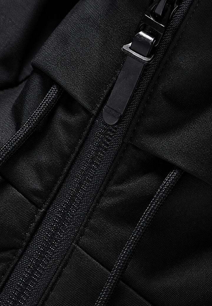 Veste matelassée homme à capuche réglable coupe classique finition mate - Nereo