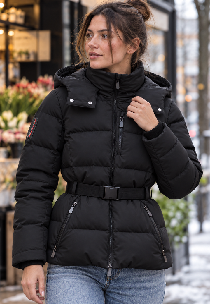 Veste matelassée femme à ceinture ajustable, capuche et col montant - Mirel
