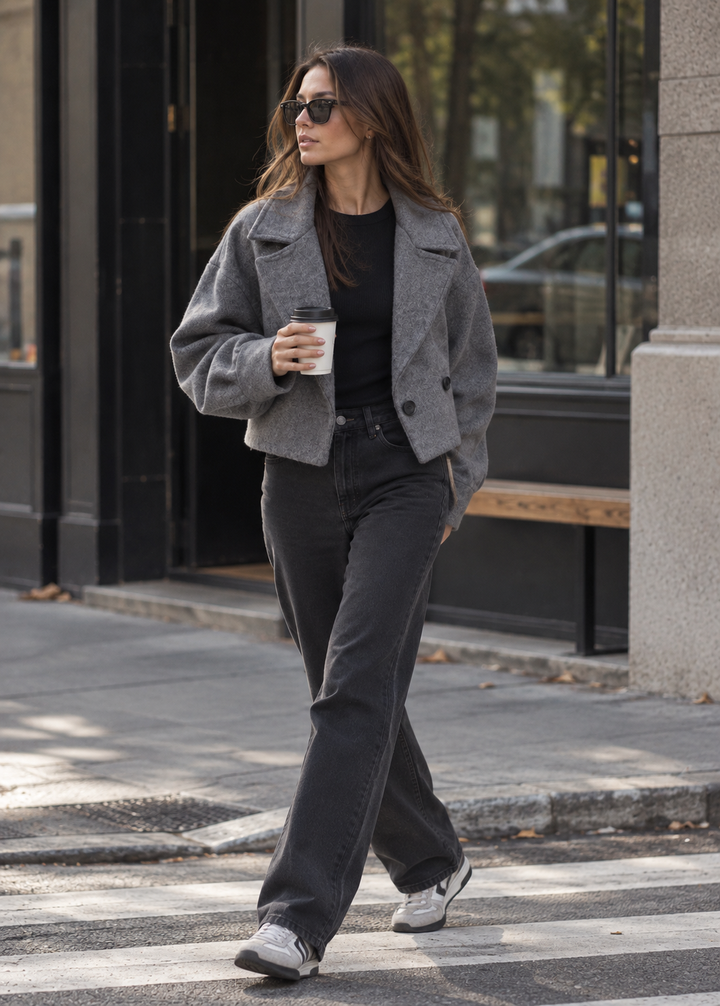 Veste courte pour femme à larges revers, coupe oversize - Céliane
