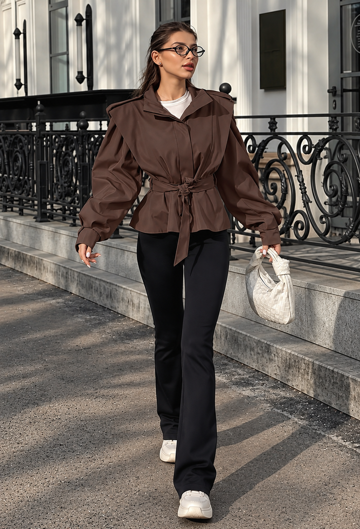 Veste femme courte à basque, ceinture et épaulettes - Valen