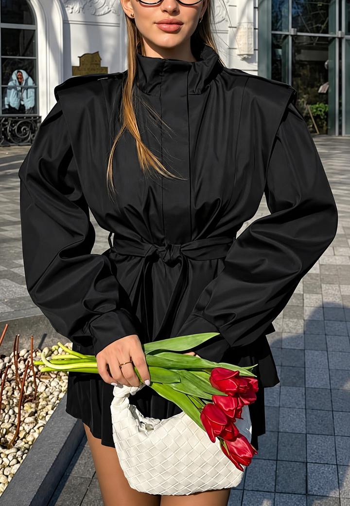 Veste femme courte à basque, ceinture et épaulettes - Valen