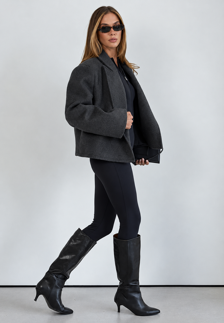 Veste courte à revers et ceinture, style élégant - Ivet