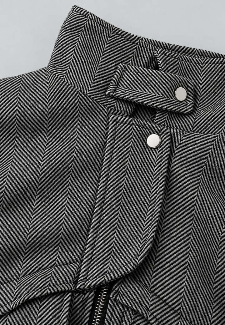 Veste femme à chevrons, col montant et zip - Saura