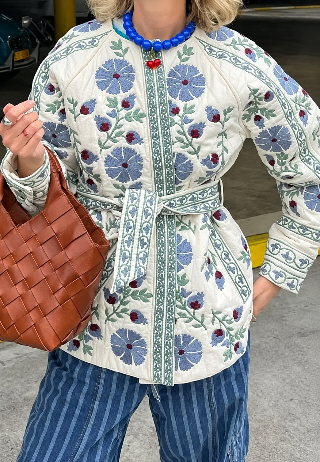 Veste fleurie femme à ceinture ajustable et manches longues - Jette