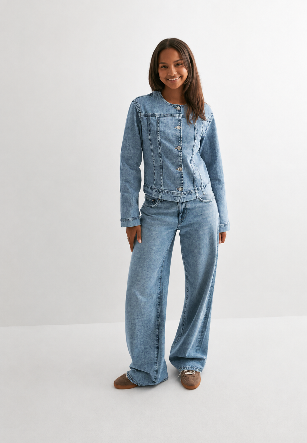 Veste en jean femme ajustée à col rond - Sigrid